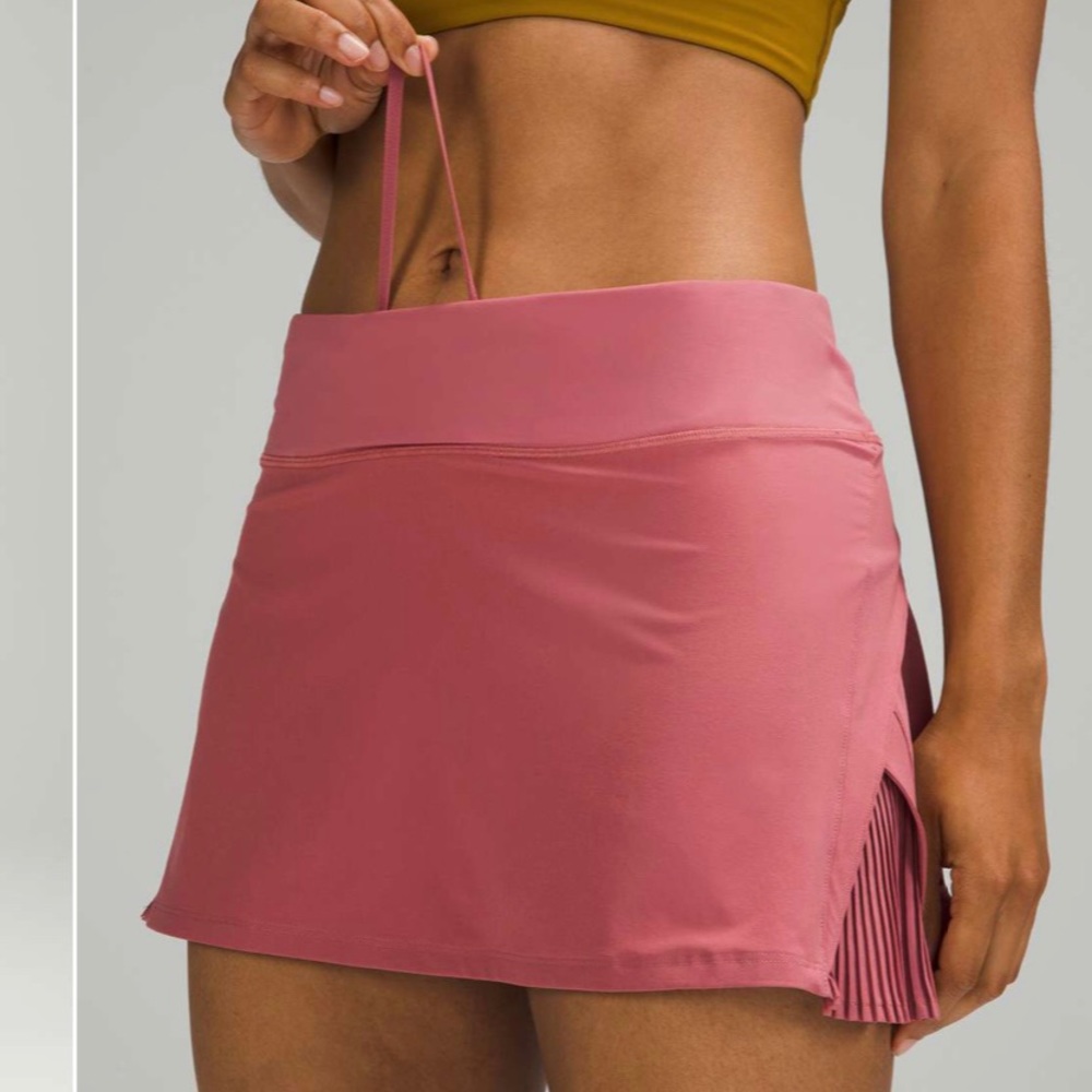 Lululemon Play Off The Pleats Skirt